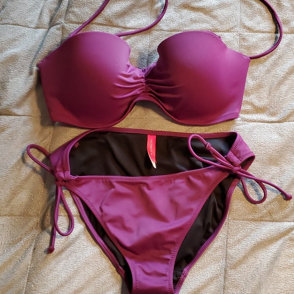 VS SWIMSUIT